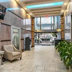 Tasteful Condo Walking Distance To French Quarter