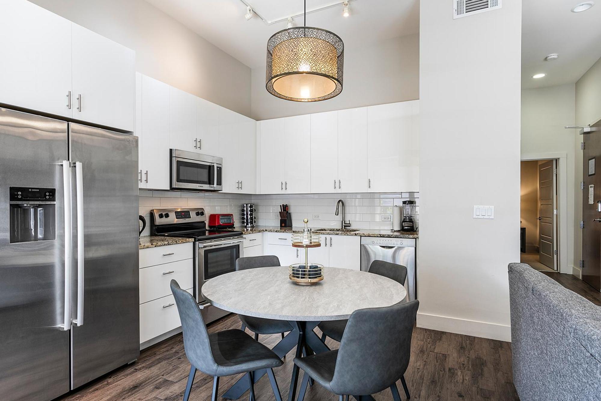Tasteful Walking Distance To French Quarter *